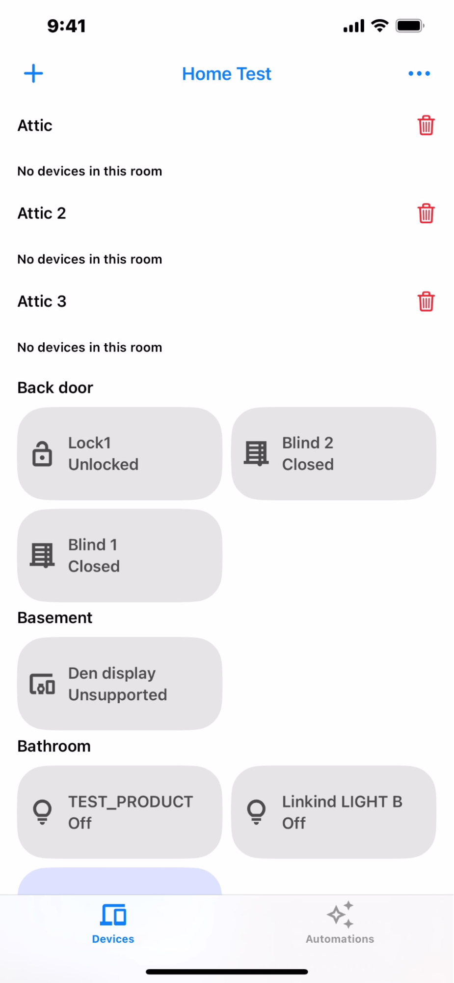 Pestaña Devices de la app de ejemplo de las APIs de Home para iOS.